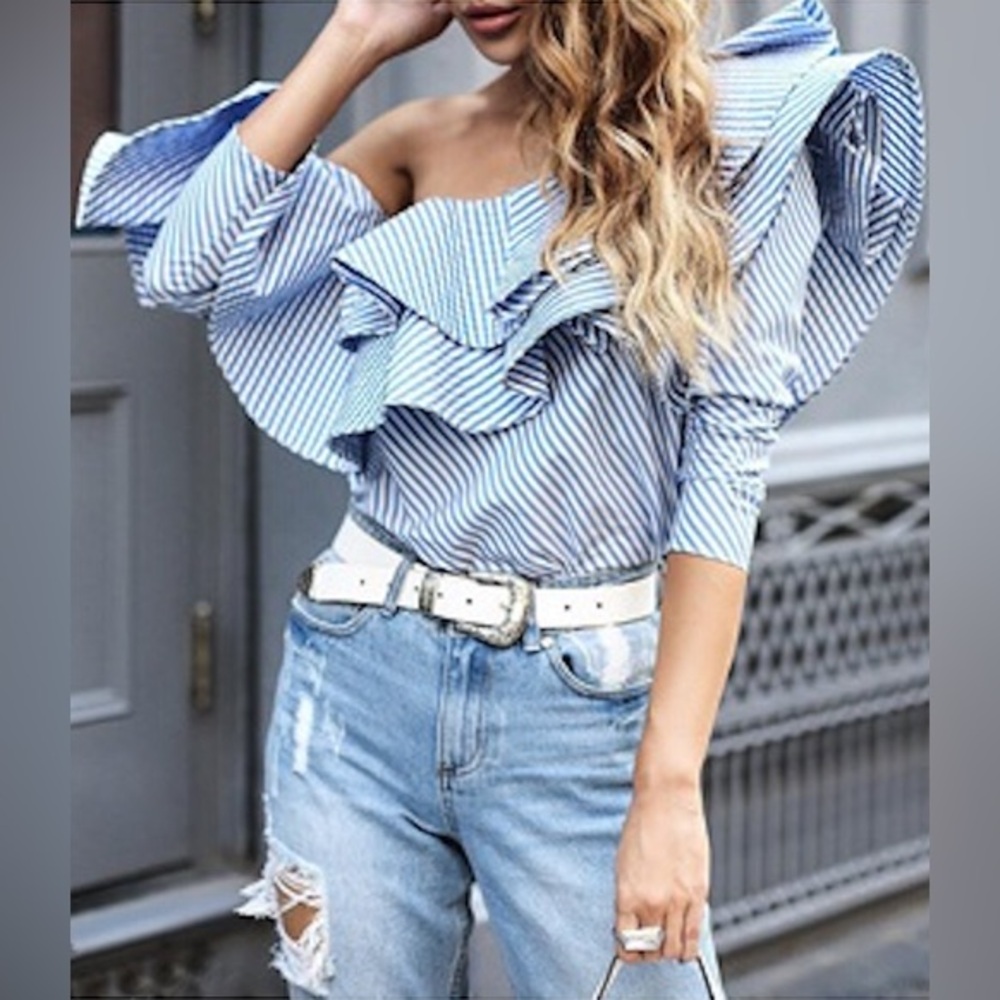 LUXE BY STYLEKEEPERS NWOT ruffle one shoulder top